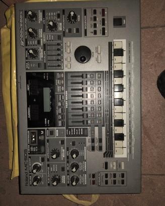 Roland mc 505