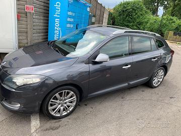 Renault Mégane – 500€