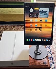 Ipad 9 generazione 256GB Silver con accessori
