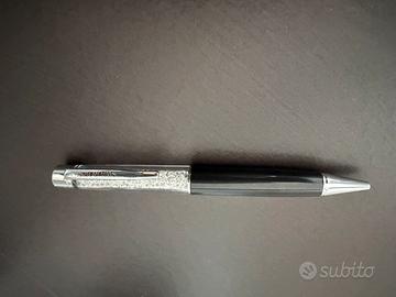 Penna Swarovski