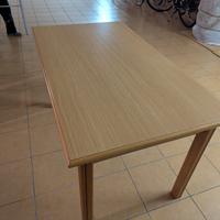 tavolo nuovo più 6 sedie, legno massello 