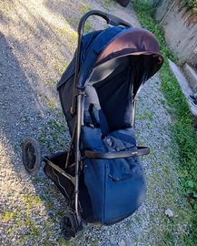 passeggino compatto e leggero inglesina