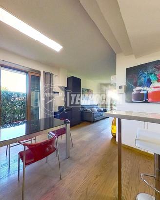 APPARTAMENTO AL PIANO TERRA CON CORTE PRIVATA