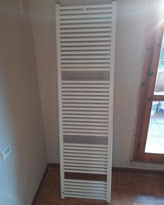 Termosifone/scaldasalviette 