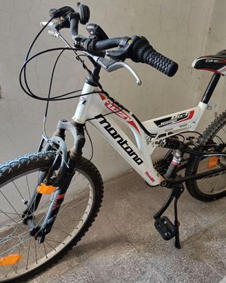 Bicicletta MTB ragazzo 24"
