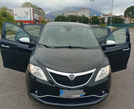 Lancia Ypsilon 1.2 benz/gpl 69cv 5 porte Platinum