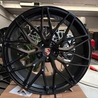 Cerchi e gomme Porsche Macan raggio 21