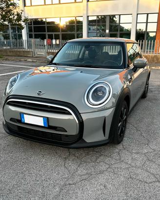 Mini One Essential 3p 102cv