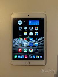 iPad mini 4 Wi-Fi 12 gb + tastiera