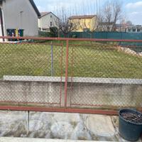 Cancello scorrevole in ferro