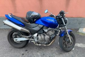 Honda hornet 600