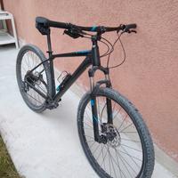 mountan bike cube 28