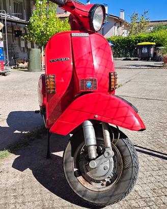 Vespa P 200 E