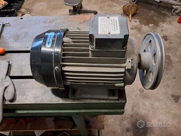 motore elettrico trifase per compressore 