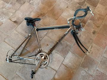 TELAIO DA BICI DA CORSA  IN TITANIO - MADE IN USA