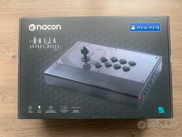 Arcade Stick Nacon Daija