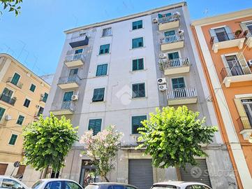 3 LOCALI A TARANTO