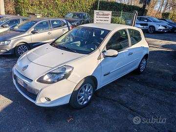 Renault Clio 1.5 dCi 75CV 3 porte Yahoo!
