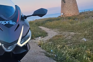 Aprila rs457