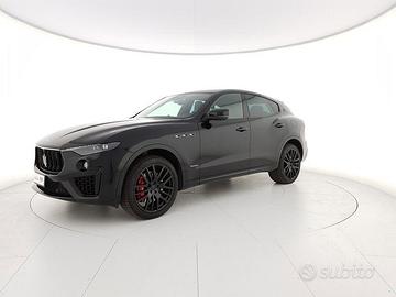 MASERATI LEVANTE SQ4 430 CV 3.0 V6