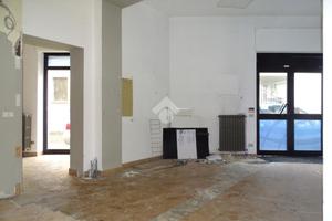 NEGOZIO A ALESSANDRIA