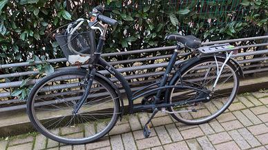 Bicicletta Btwin Con cestino e portapacchi