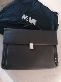 Borsa 24  in VERA PELLE (NAVA) (Articolo NUOVO) 