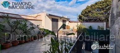 Casa singola divisibile a torre archirafi-riposto