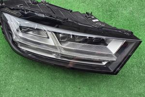 AUDI Q7 4M0 MATRIX Faro Fanale Destro Dx
