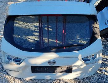 Nissan Qashqai 2013> Portellone