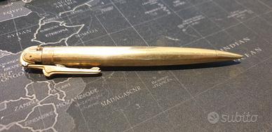 Accendino placcatto oro penna Ronson