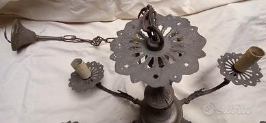 LAMPADARIO VINTAGE IN BRONZO