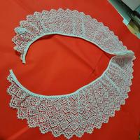 Colli a scialle in Macrame