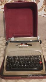 macchina da scriv Olivetti Studio 44 e valigetta