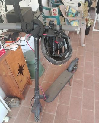 monopattino elettrico Xiaomi 4 