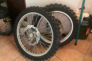 Ruote complete Crf 250 2022