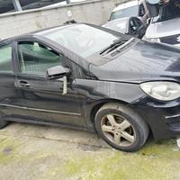 MERCEDES CLASSE B RICAMBI