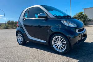 Smart fortwo coupe ‘ diesel