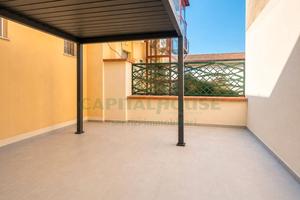 S2 appartamento in palazzetto con ampio spazio