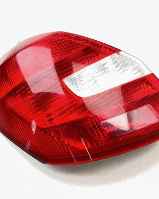 STOP FANALE POSTERIORE SINISTRO SKODA Fabia Berlin