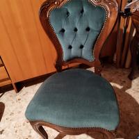 sedia vittoriana in legno e seduta imbottita