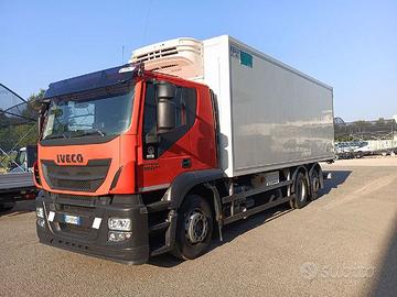 Stralis IVECO AT 260S46 ISOTERMICO