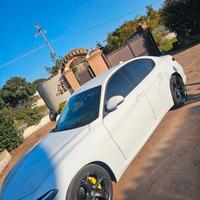 Alfa Romeo Giulia 2.2 Turbodiesel 150 CV AT8 Busin