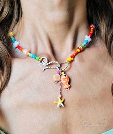 Collana mare con perline colorate e ciont