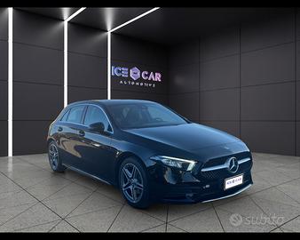 MERCEDES-BENZ A 180 d Automatic Premium TETTO!