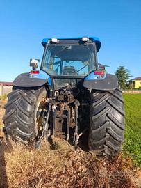 Trattore Newhollan TM190 DT