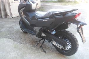 SYM 400 ADX TG