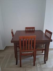 Tavolo + 4 sedie