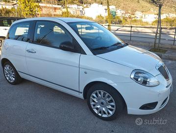 LANCIA Ypsilon - 2011