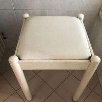 Sgabello da bagno colore bianco